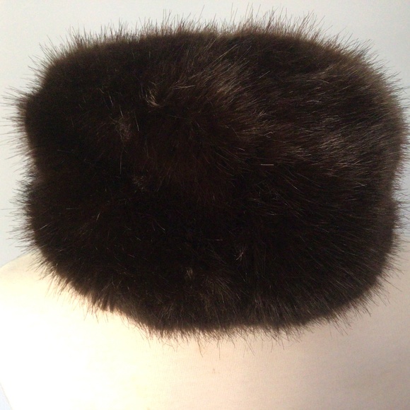 HELEN MOORE FAUX FUR HAT SIZE M/L MADE IN ENGLAND - Picture 2 of 4